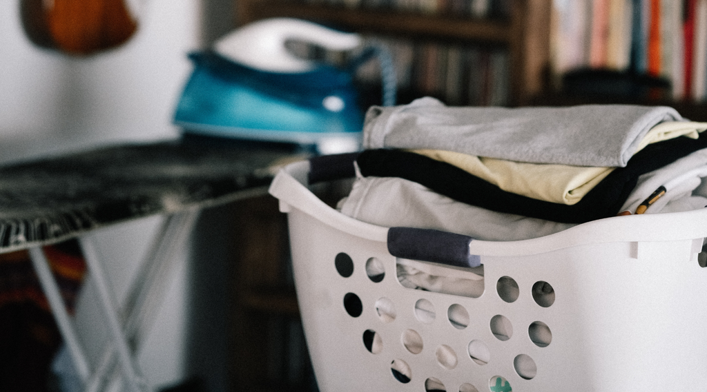 How to Fold a Fitted Sheet